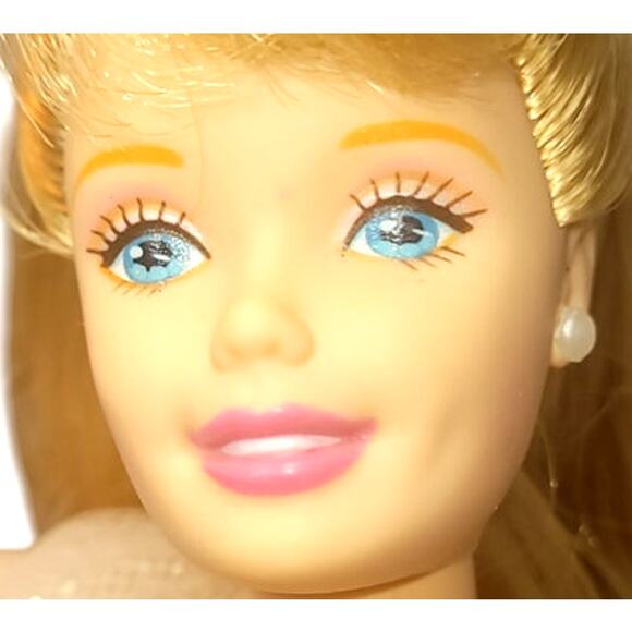 1998 Vintage Birthday Wishes Barbie 1st Edition - Picture 6 of 10